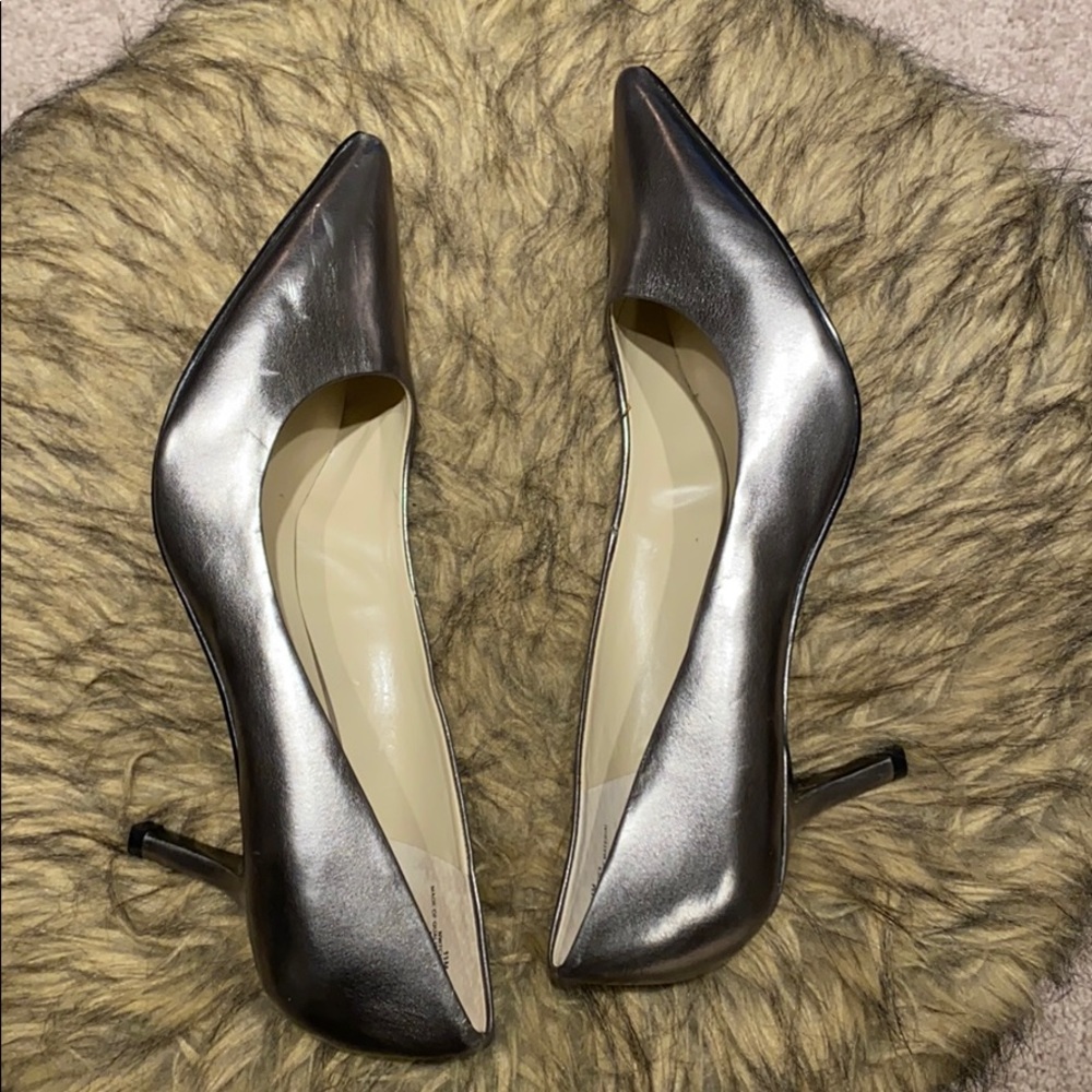Nine West silver pumps size 11